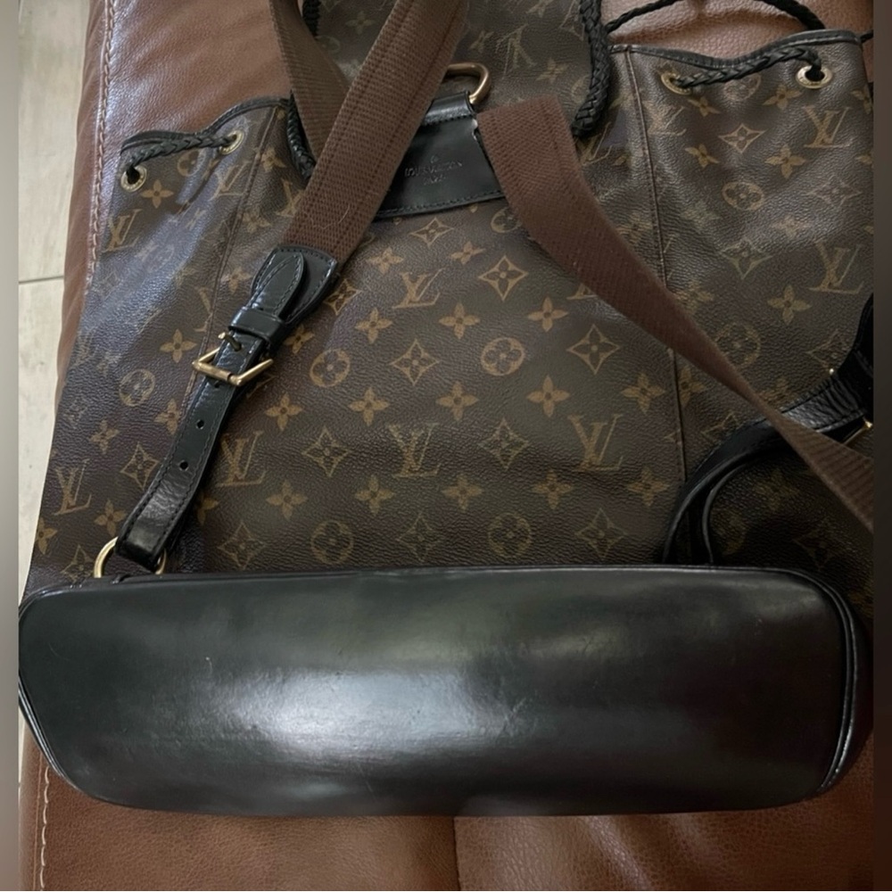 Louis Vuitton Monogram Backpack - Picture 7 of 9